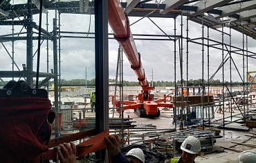 Мини-кран 1275 в стесненных условиях